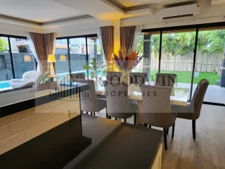For rent and for sale 5 bedrooms house in Bang Lamung, Chonburi