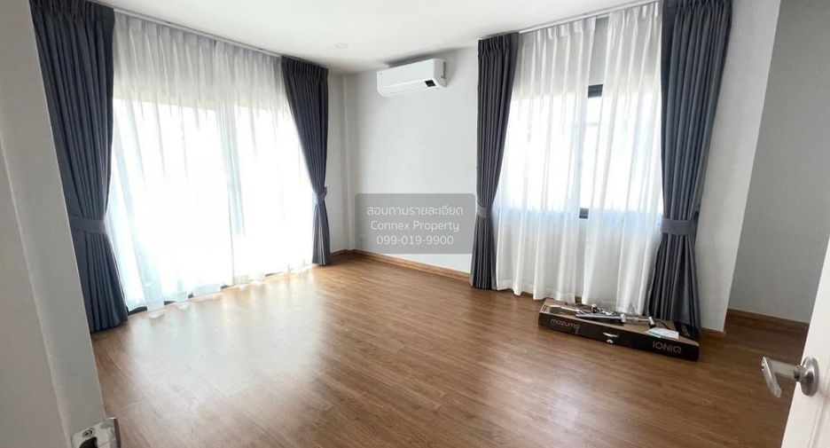 For rent 4 bedrooms house in Bang Phli, Samut Prakan