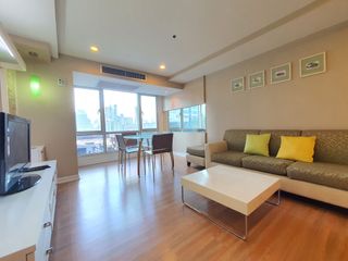 Condo en alquiler de 2 habitaciones en Khlong Toei, Bangkok