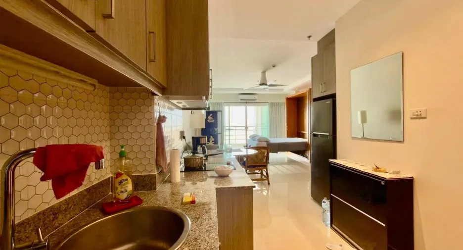 À vendre studio condo à Pratumnak, Pattaya