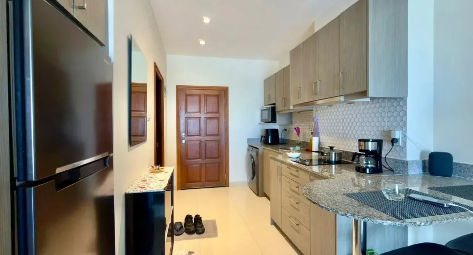 À vendre studio condo à Pratumnak, Pattaya