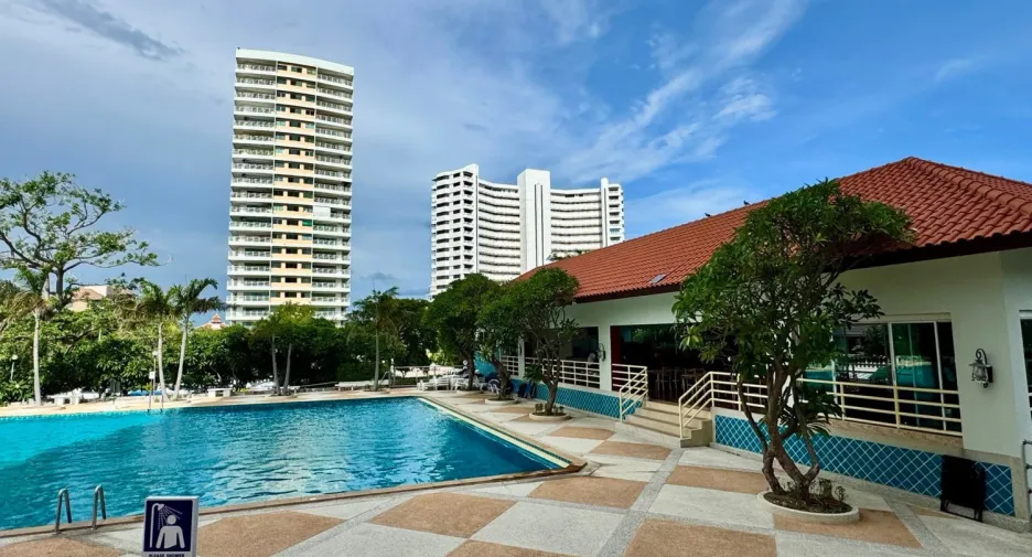 À vendre studio condo à Pratumnak, Pattaya
