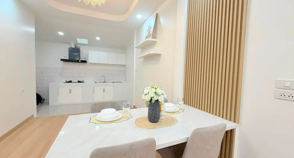 Reihenhaus zum Kauf mit 2 Zimmer in East Pattaya, Pattaya