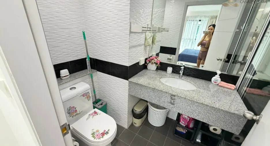 For rent 1 bed condo in Pratumnak, Pattaya