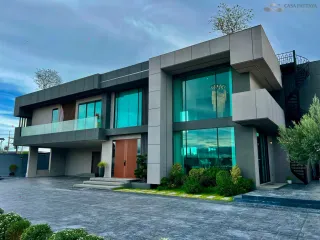 For sale 5 bedrooms villa in Bang Lamung, Chonburi