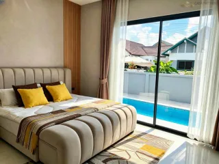 Villa zum Kauf mit 4 Zimmer in Bang Lamung, Chonburi