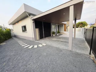 Villa zum Kauf mit 4 Zimmer in Bang Lamung, Chonburi