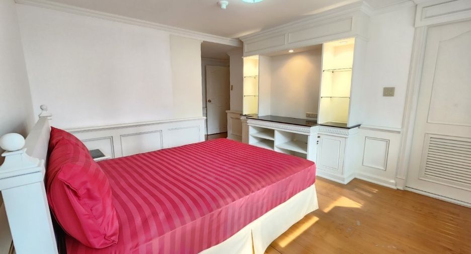 Wohnung zur Miete mit 3 Zimmer in Khlong Toei, Bangkok