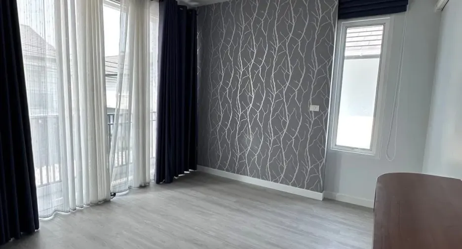 Casa en venta de 4 habitaciones en Mueang Chiang Mai, Chiang Mai
