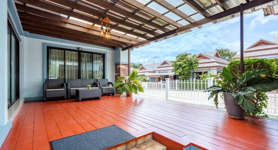 For sale 4 bedrooms house in Hua Hin, Prachuap Khiri Khan