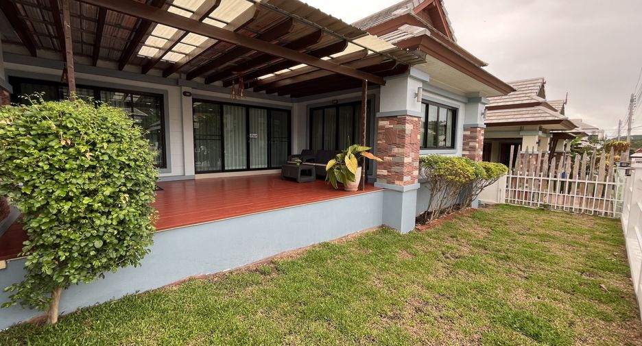 For sale 4 bedrooms house in Hua Hin, Prachuap Khiri Khan