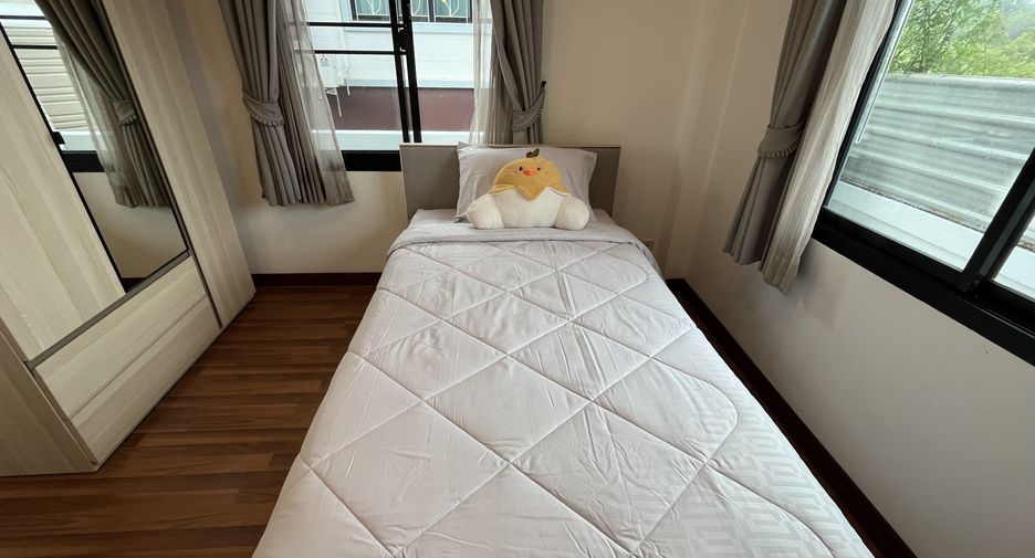 For sale 4 bedrooms house in Hua Hin, Prachuap Khiri Khan