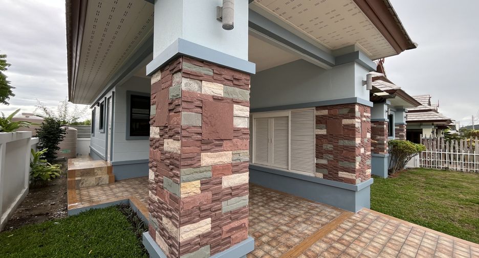 For sale 4 bedrooms house in Hua Hin, Prachuap Khiri Khan