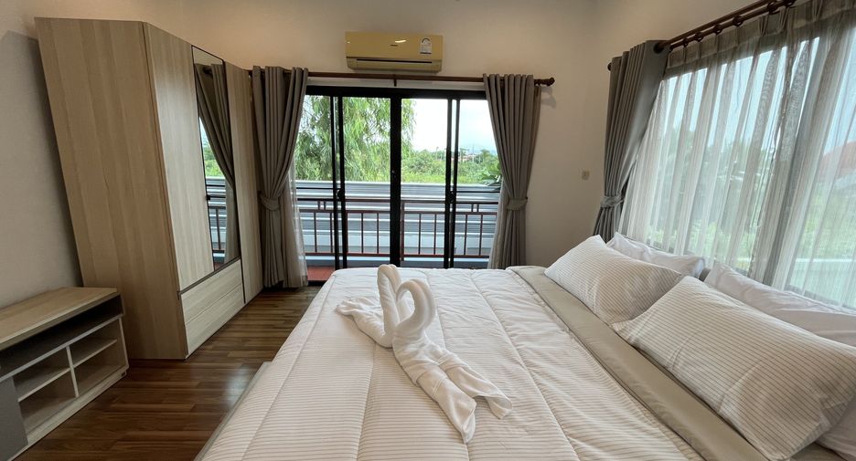 For sale 4 bedrooms house in Hua Hin, Prachuap Khiri Khan