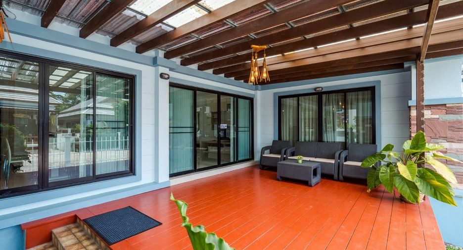 For sale 4 bedrooms house in Hua Hin, Prachuap Khiri Khan
