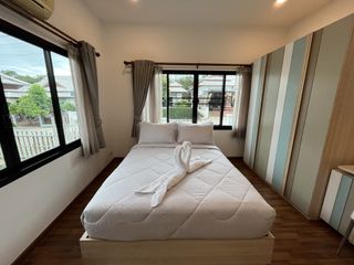 For sale 4 bedrooms house in Hua Hin, Prachuap Khiri Khan
