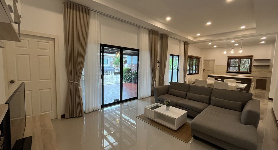 For sale 4 bedrooms house in Hua Hin, Prachuap Khiri Khan