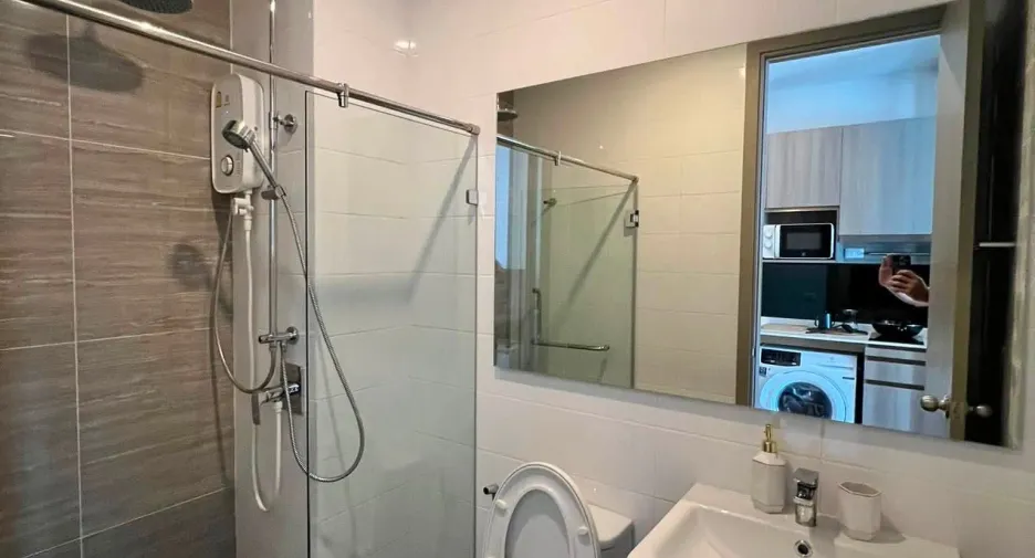 For rent 1 bed condo in Watthana, Bangkok