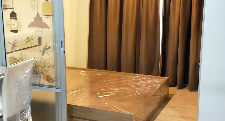 Wohnung zum Kauf mit 1 Zimmer in Chom Thong, Bangkok