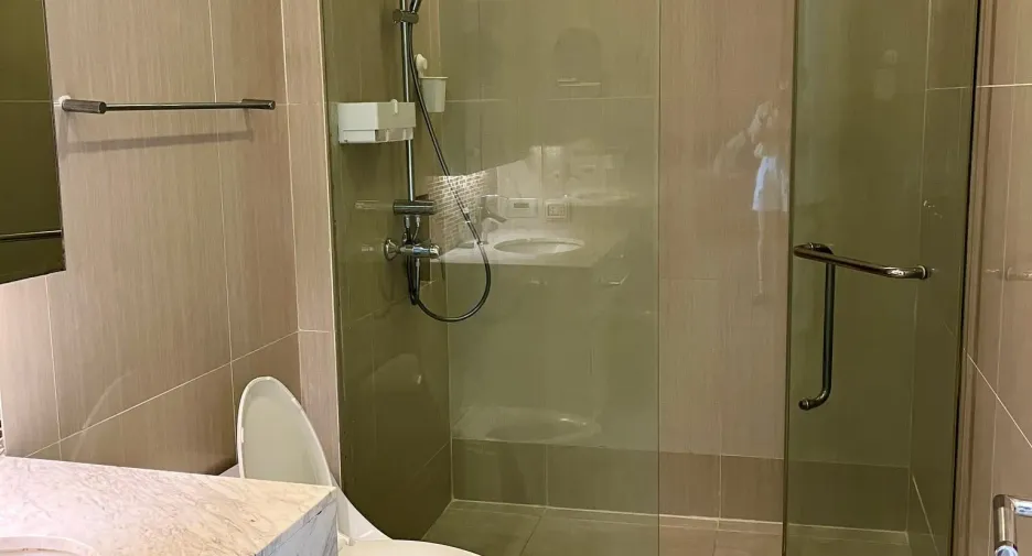 For sale 1 bed condo in Watthana, Bangkok