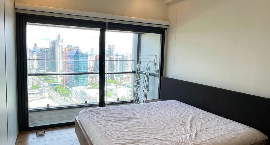 For sale 1 bed condo in Watthana, Bangkok