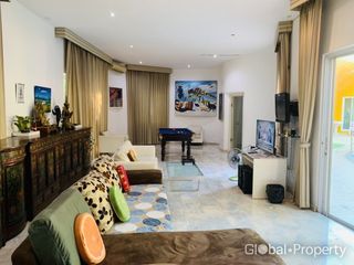 For sale 5 bedrooms house in Bang Lamung, Chonburi