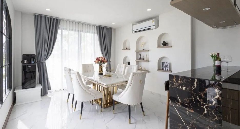 For rent 3 bedrooms villa in Doi Saket, Chiang Mai