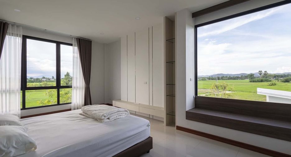 For rent 3 bedrooms villa in Doi Saket, Chiang Mai
