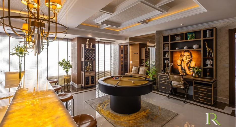 For sale 1 bed condo in Pratumnak, Pattaya