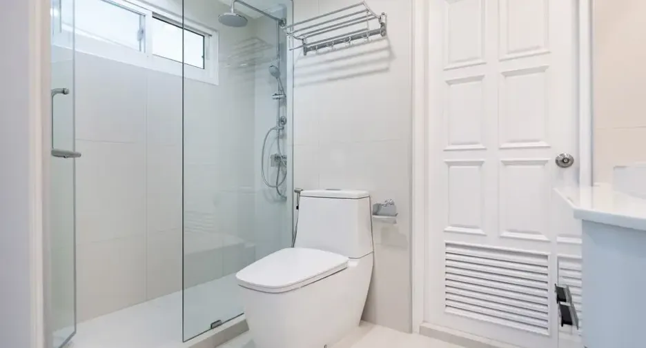 Condo en alquiler de 3 habitaciones en Watthana, Bangkok