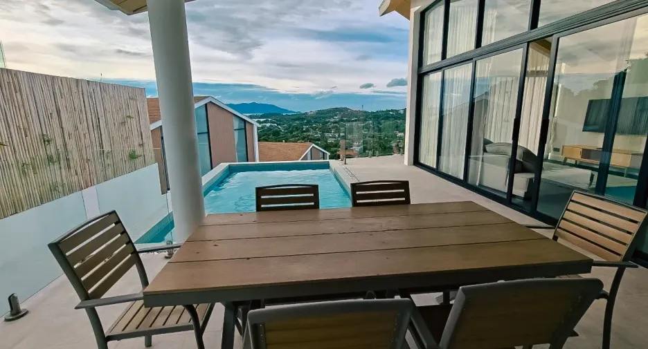 For sale and for rent 4 bedrooms villa in Ko Samui, Surat Thani