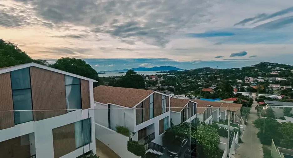 For sale and for rent 4 bedrooms villa in Ko Samui, Surat Thani