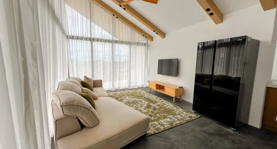 For sale and for rent 4 bedrooms villa in Ko Samui, Surat Thani