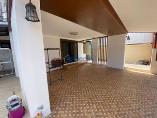 À louer 3 chambres maison à Bang Lamung, Chonburi