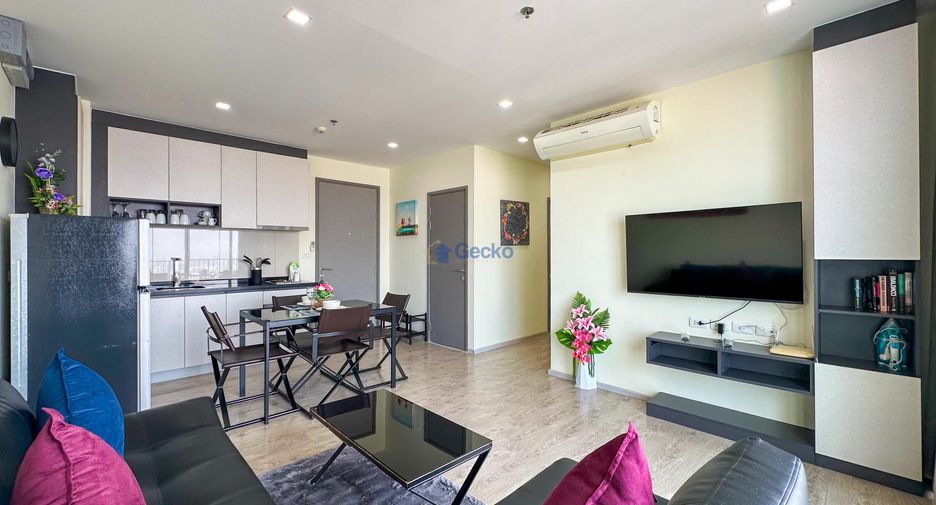 Condo en alquiler de 2 habitaciones en South Pattaya, Pattaya