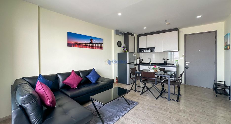 Condo en alquiler de 2 habitaciones en South Pattaya, Pattaya