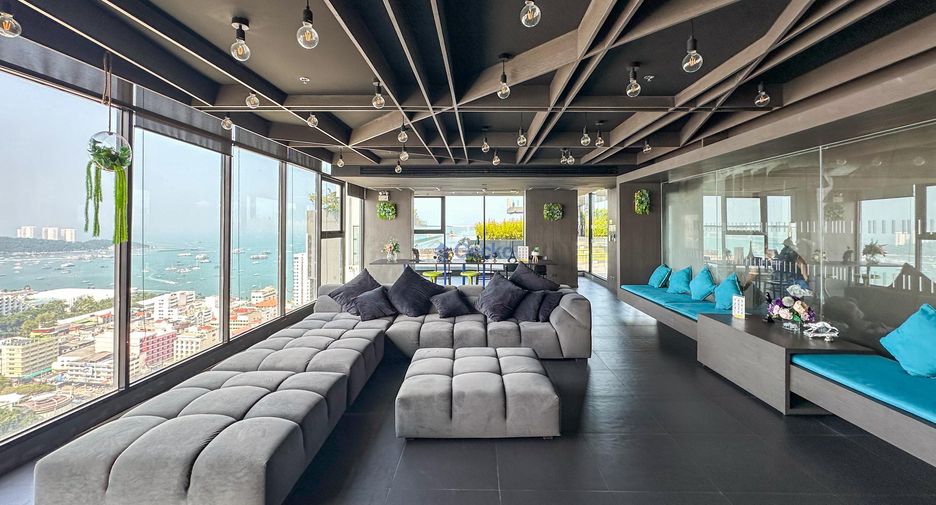 Condo en alquiler de 2 habitaciones en South Pattaya, Pattaya