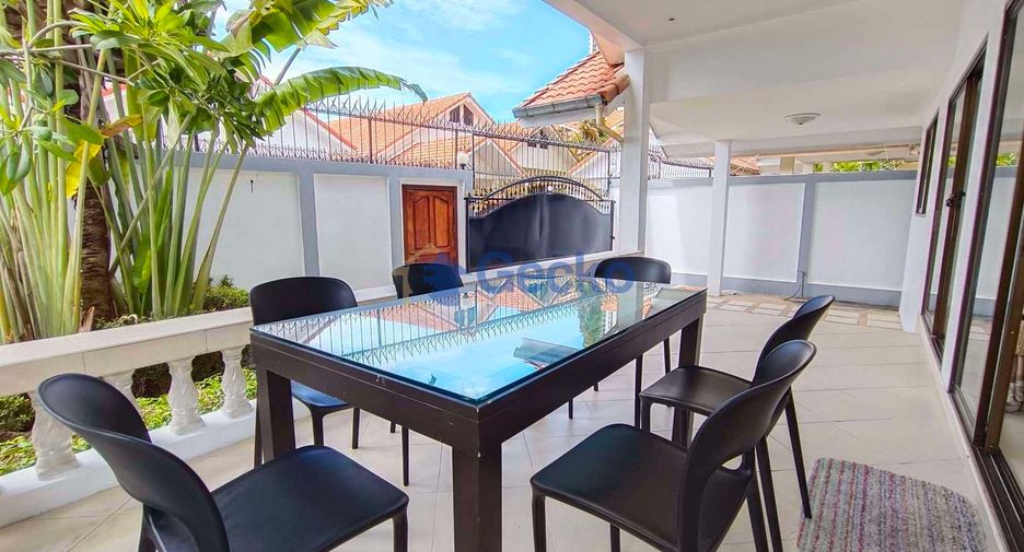 For rent 3 ベッドルーム house in Jomtien, Pattaya