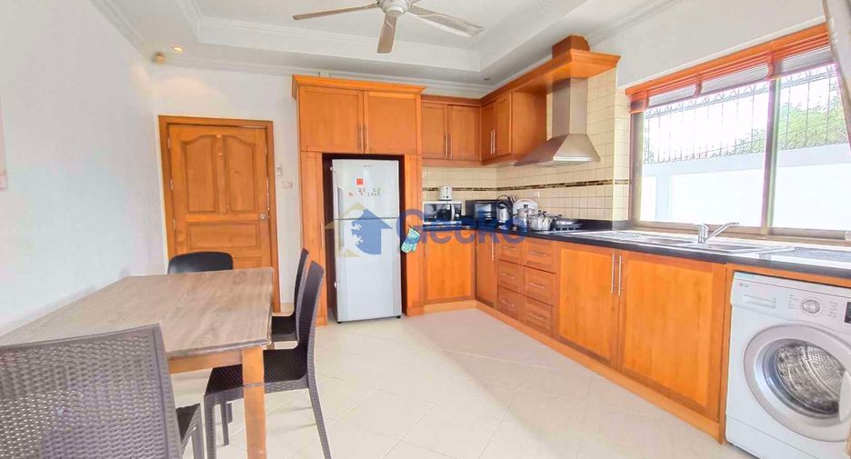 For rent 3 ベッドルーム house in Jomtien, Pattaya