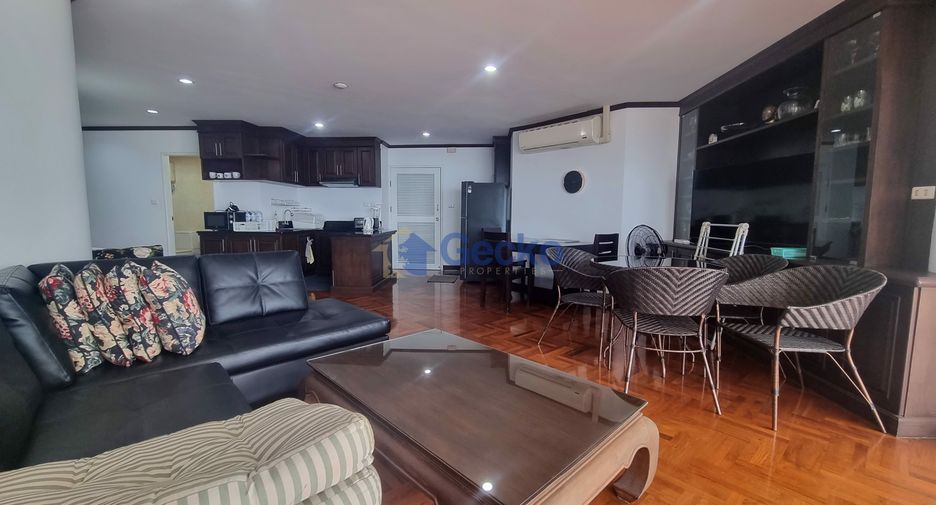 Condo en alquiler de 2 habitaciones en North Pattaya, Pattaya