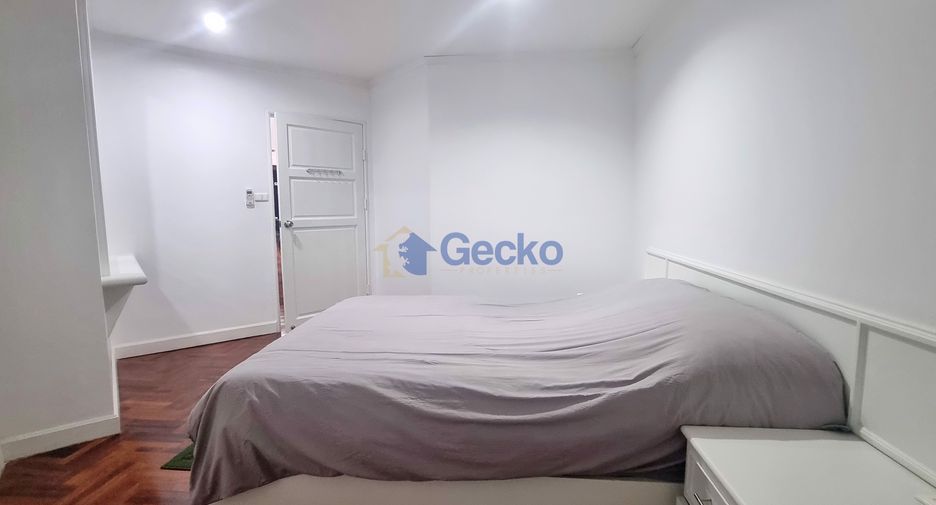 Condo en alquiler de 2 habitaciones en North Pattaya, Pattaya