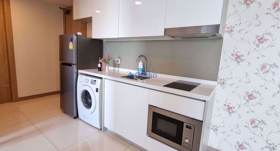 Condo en alquiler de 1 habitaciones en North Pattaya, Pattaya