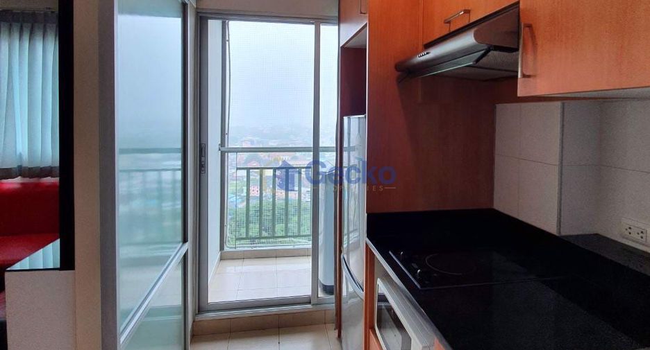Condo en alquiler de 2 habitaciones en North Pattaya, Pattaya