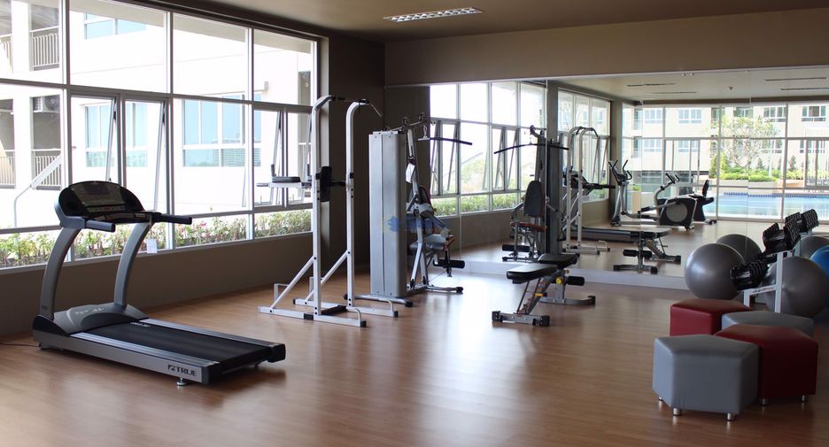 Condo en alquiler de 2 habitaciones en North Pattaya, Pattaya
