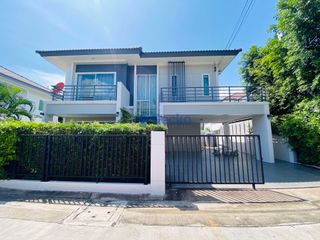 À louer 3 chambres maison à Bang Lamung, Chonburi