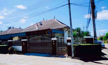 À louer 3 chambres maison à East Pattaya, Pattaya