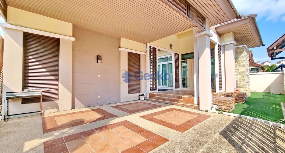 Casa en alquiler de 2 habitaciones en East Pattaya, Pattaya