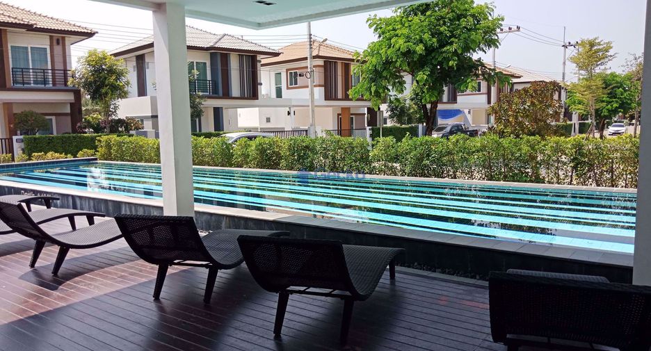 À louer 3 chambres maison à East Pattaya, Pattaya