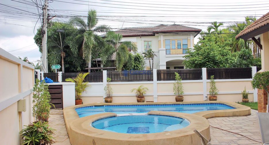 Haus zur Miete mit 4 Zimmer in East Pattaya, Pattaya