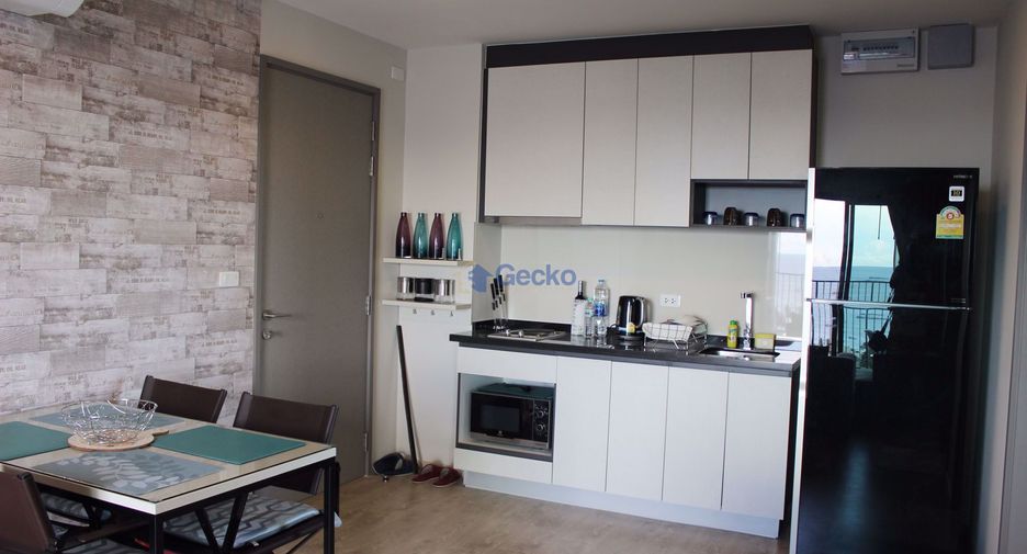 Condo en alquiler de 2 habitaciones en South Pattaya, Pattaya